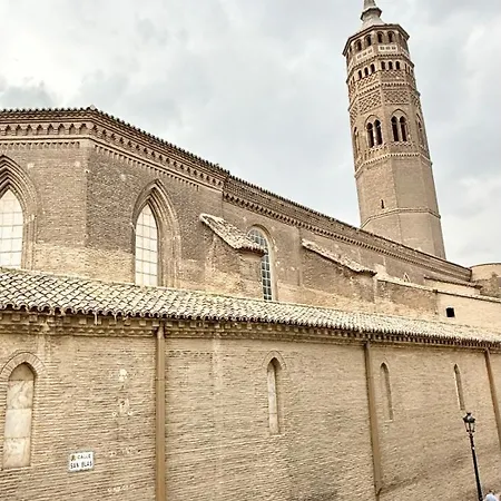 Vive Xv Appartamento Saragozza